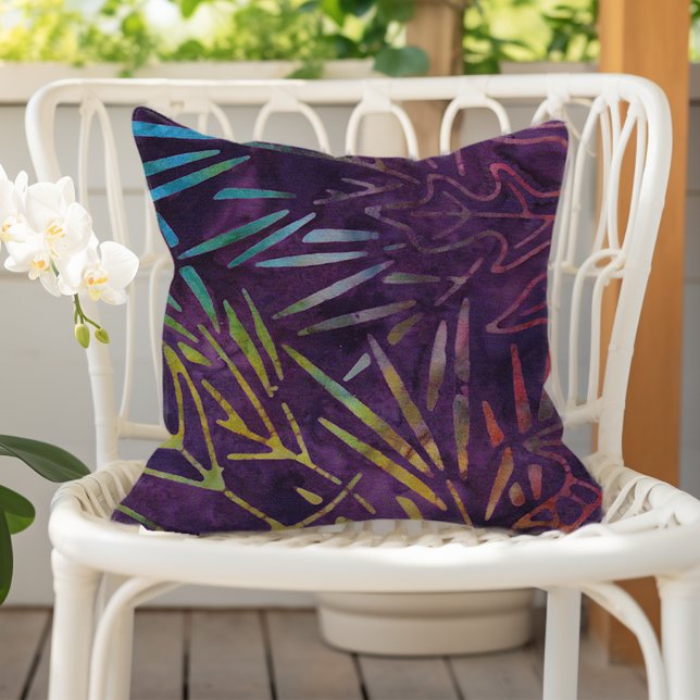 Purple Boho Batik Foliage Pattern アウトドアクッション (クリエイターアップロード済み)