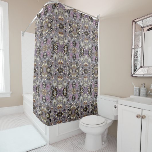 Purple Diamonds Mid Century Modern Shower Curtain シャワーカーテン (インサイチュ)