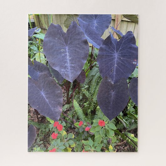 Purple Elephant Ears, Red Impatiens, Green Ferns ジグソーパズル (縦)