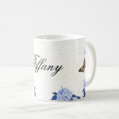 purple Floral bouquet in the blooming garden コーヒーマグカップ (正面右)