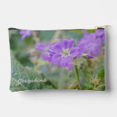 Purple Geranium Wildflower Photo With Custom Name アクセサリーポーチ (裏面)