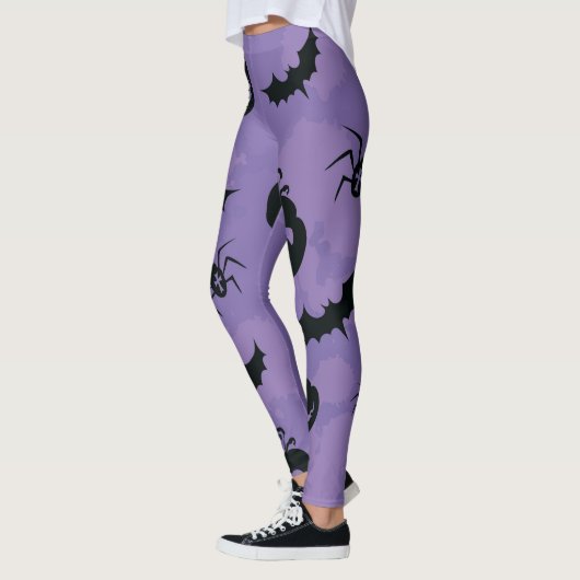 Purple Halloween Leggings with creatures booo レギンス (左)