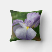 Purple Japanese Iris Flower Unfolding   クッション (裏面)