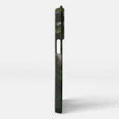 Purple lilac flowers on dark green iPhoneケース (右側面)