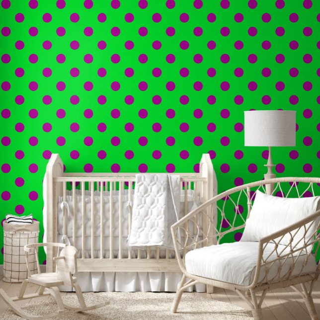 Purple On Green Polka Dots Pattern Design  壁紙 (クリエイターアップロード済み)