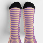 Purple Pink Yellow Striped Pattern ソックス (上部)