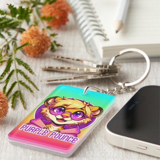 Purple Pounce キーホルダー (正面右)