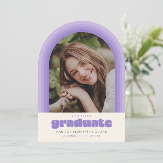 Purple Retro Striped Arch Graduation Announcement 招待状 (スタンド正面)