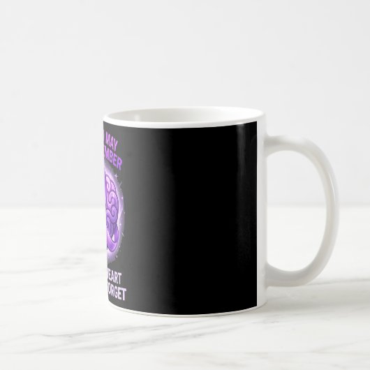 Purple ribbon the mind may not remember alzheimers コーヒーマグカップ (右)