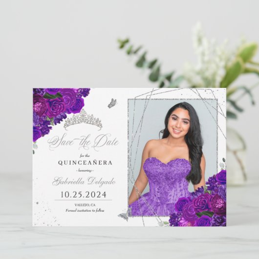 Purple & Silver Quinceaenera日付写真を保存 招待状 (スタンド正面)