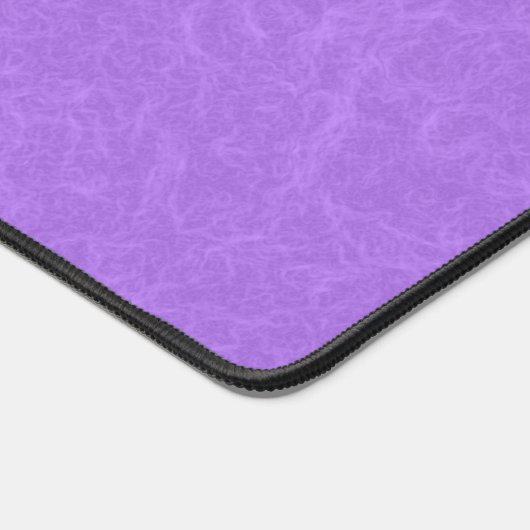 Purple textured surface with swirling pattern デスクマット (コーナー)