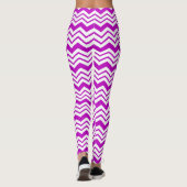 Purple White Chevron Zigzag Pattern Design  レギンス (裏面)