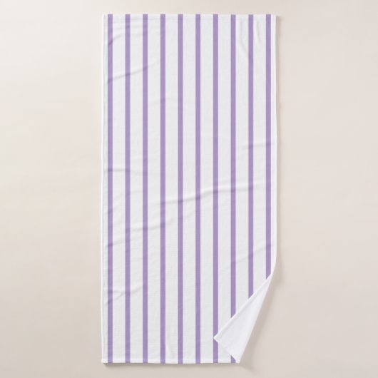 Purple White Stripes Seamless Pattern バスタオル (バスタオル)