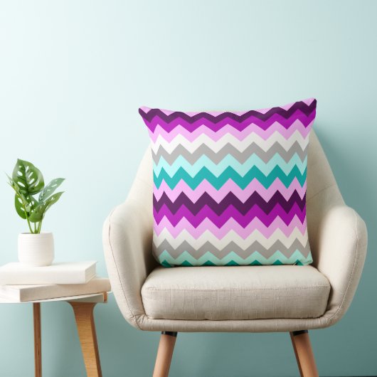 Purple White Teal Chevrons Big Throw Pillow クッション (椅子)