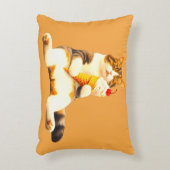 Purrfectly Asleep – Cat Holding Ice Cream Cone アクセントクッション (正面(垂直))