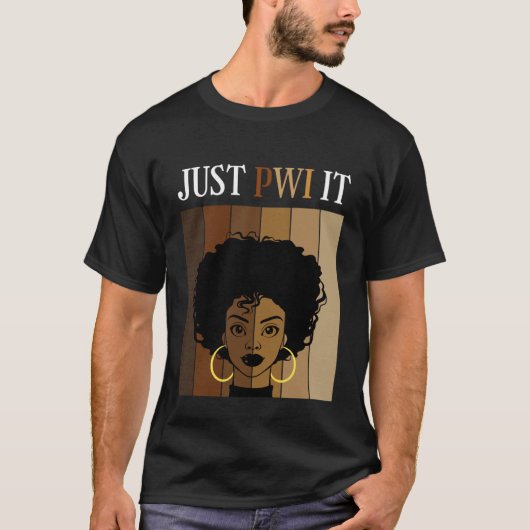 PWIだって言って 白人優位の大学 ブラック Tシャツ (正面)