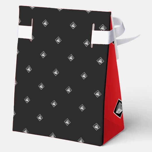  Pyramid Cube Black White Red                     フェイバーボックス (裏面)