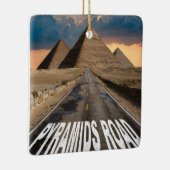 Pyramids Road Egypt Desert Landmark Art セラミックオーナメント (右)