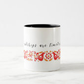 Pyrexの友情のデザインを特色にするコーヒーのマグ ツートーンマグカップ (中央)