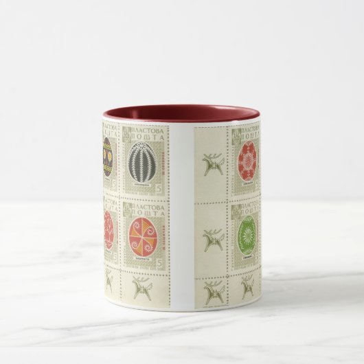 Pysankaのウクライナ人のイースターEggs5 2調子のマグ マグカップ (中央)