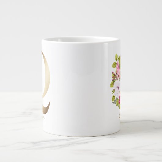 Qレター金ゴールドモノグラムピンクホワイトマゼンタフローラ ジャンボコーヒーマグカップ (正面)