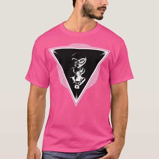 Q-エイリアン Tシャツ (正面)