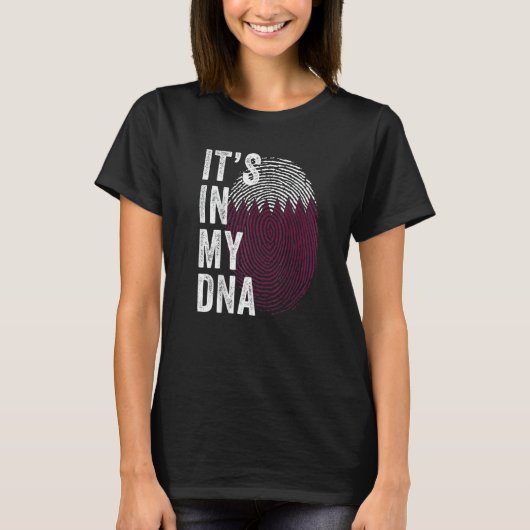 Qatar It's In My DNA Cute Qatari Fingerprint Qatar Tシャツ (正面)