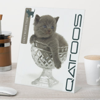 QATTOOSペデスタルサイン 台座サイン