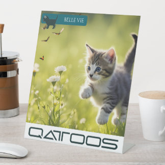 QATTOOSペデスタルサイン 台座サイン