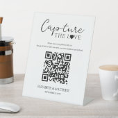 QRコンテンポラリーコードで愛をキャプチャするスクリプト 台座サイン (インサイチュ)