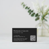 QRコーエレガントドプロフェッショナルブラック 名刺 (スタンド正面)
