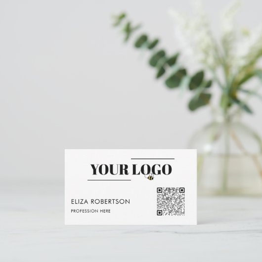 QRコードあなたのビジネスロゴ白カスタム色 名刺 (スタンド正面)