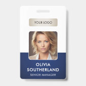 QRコードとビジネスロゴ付き従業員フォトID バッジ (正面)