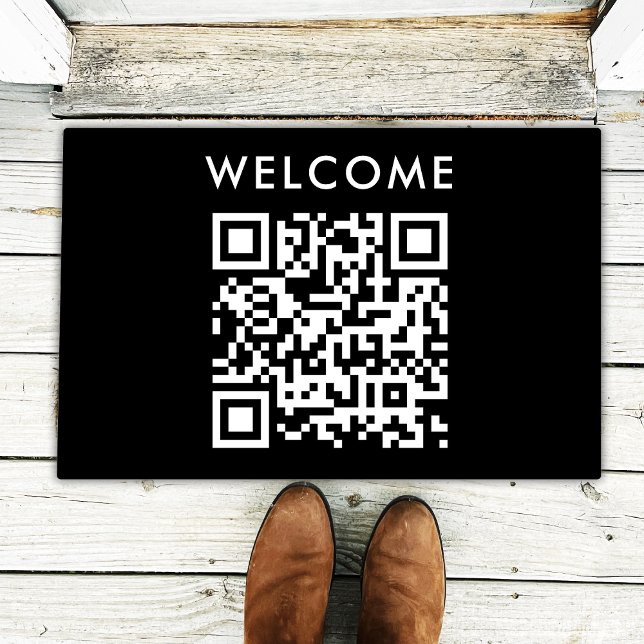 QRコードへようこそ |ブラックミニマルシンプルリストのスキャン ドアマット (Versatile doormat template with interactive QR code & greeting for business or personal use.)