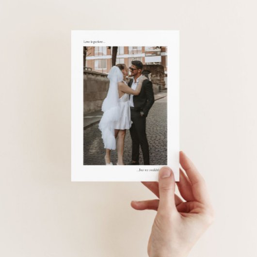 QRコードを使用した写真の取り出し告知テンプレート 招待状