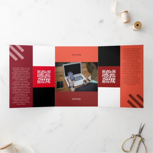 Qrコードを赤で塗りつぶす 三つ折りカード (内部)