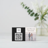 QRコードビジネスブラックプロフェッショナル写真家 名刺 (スタンド正面)