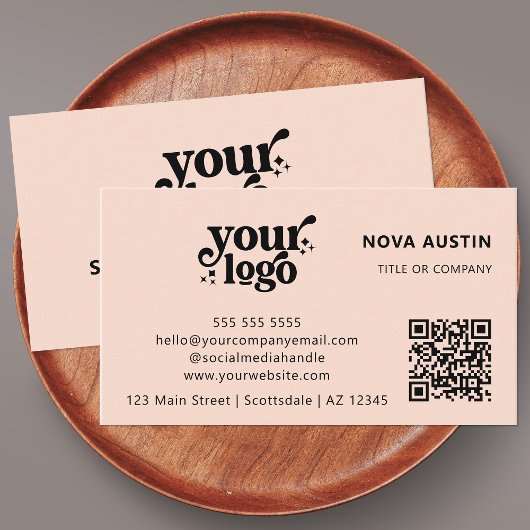 QRコードビジネスロゴプロフェッショナルモダンピンク 名刺