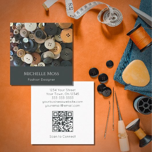 QRコードファッションデザイナの裁縫ボタン スクエア名刺