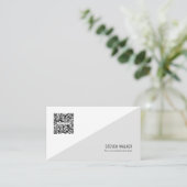 QRコードミニマモダンリストクリーンプロフェッショナルバス 名刺 (スタンド正面)