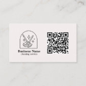 QRコードミニマリストクリーニングサービスのカスタムロゴ 名刺 (正面)