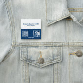 QRコードロゴ会社の専門知識ブルーホワイト 名札 (インサイチュ)