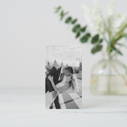 QRコード付きミニマル写真名刺 名刺 (スタンド正面)