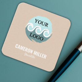 QRコード名刺、ソフトベージュロゴのミニマル化 スクエア名刺