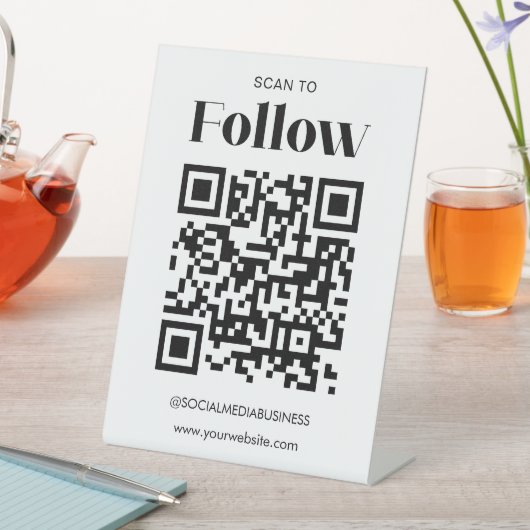 QRコード後を追ソーシャルメディアビジネスにスキャン 台座サイン (インサイチュ)