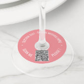 QRコード文字カスタムとカラーワイングラスラベル ワイングラスタグ (クローズアップ)