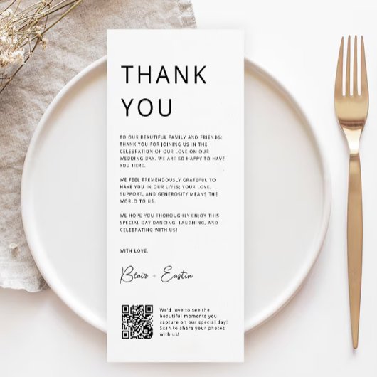 Qrコード結婚を使用したミニマルサンキューカード、