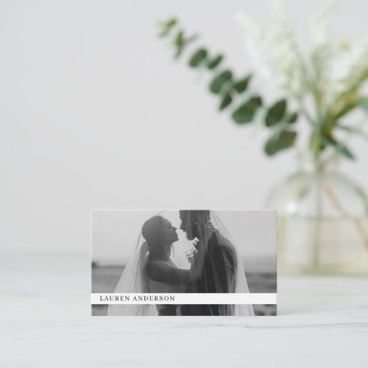 QRコーモダンド付きフォト名刺 名刺 (スタンド正面)