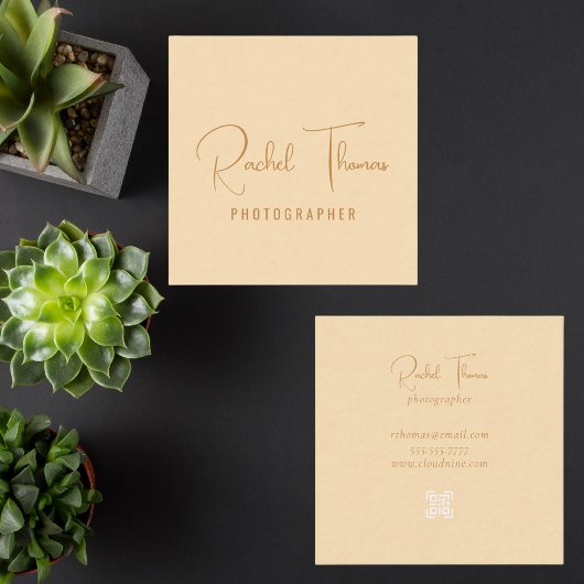 QRモダンコーミニマルドプロフェッショナル スクエア名刺