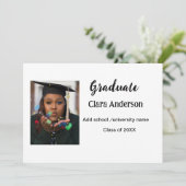 QR白黒写真クラシック絵卒業パーティー 招待状 (スタンド正面)